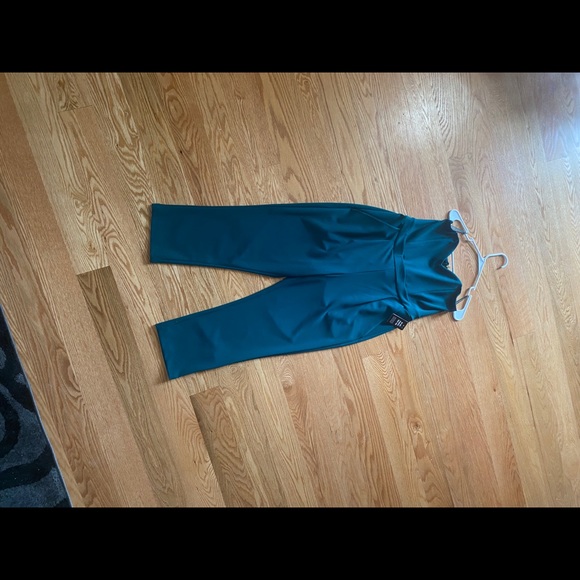 Express Jumpsuit - Picture 4 of 6